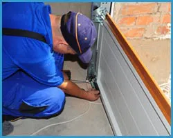 United Garage Door Newton, MA 617-987-4001 United Garage Door Newton, MA 617-987-4001 - sidebar-door-maintaince-15-05m